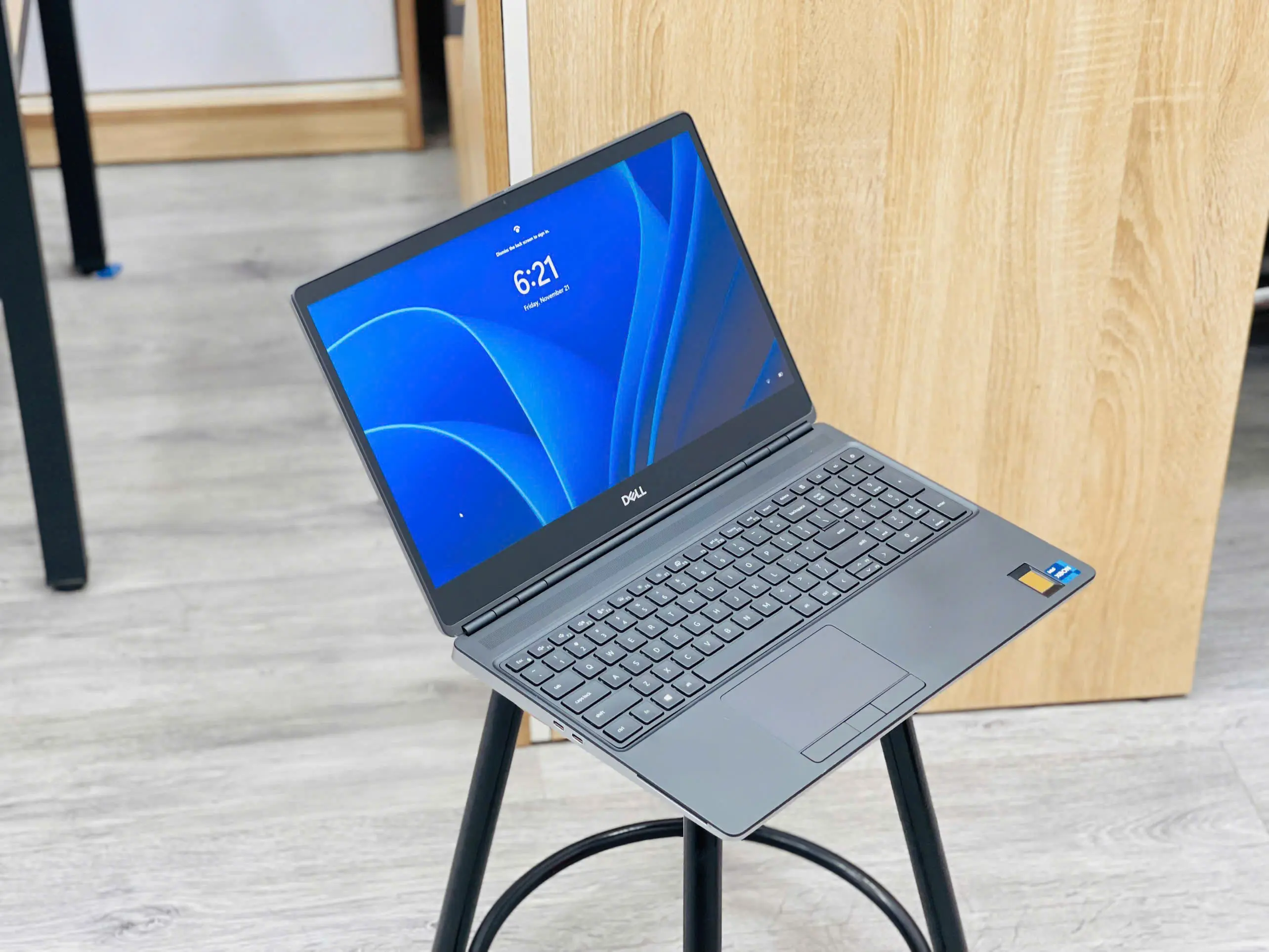 DELL PRECISION 7560 - XEON W-11855M / RTX A2000 4G - MÀN GƯƠNG TOUCH