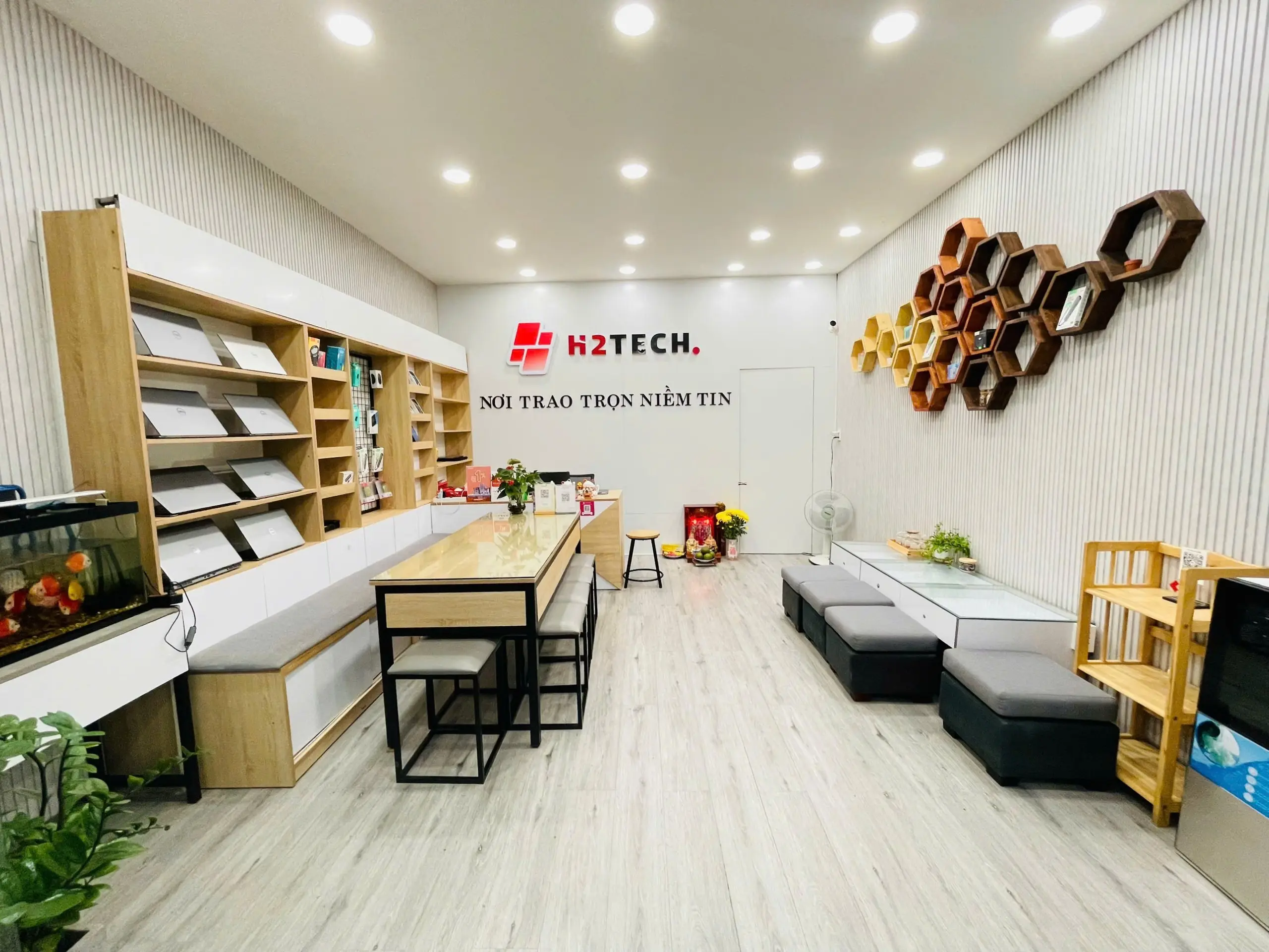 z7150056704310_30d2f8b74c5f641a73c0deb0cbebdccf