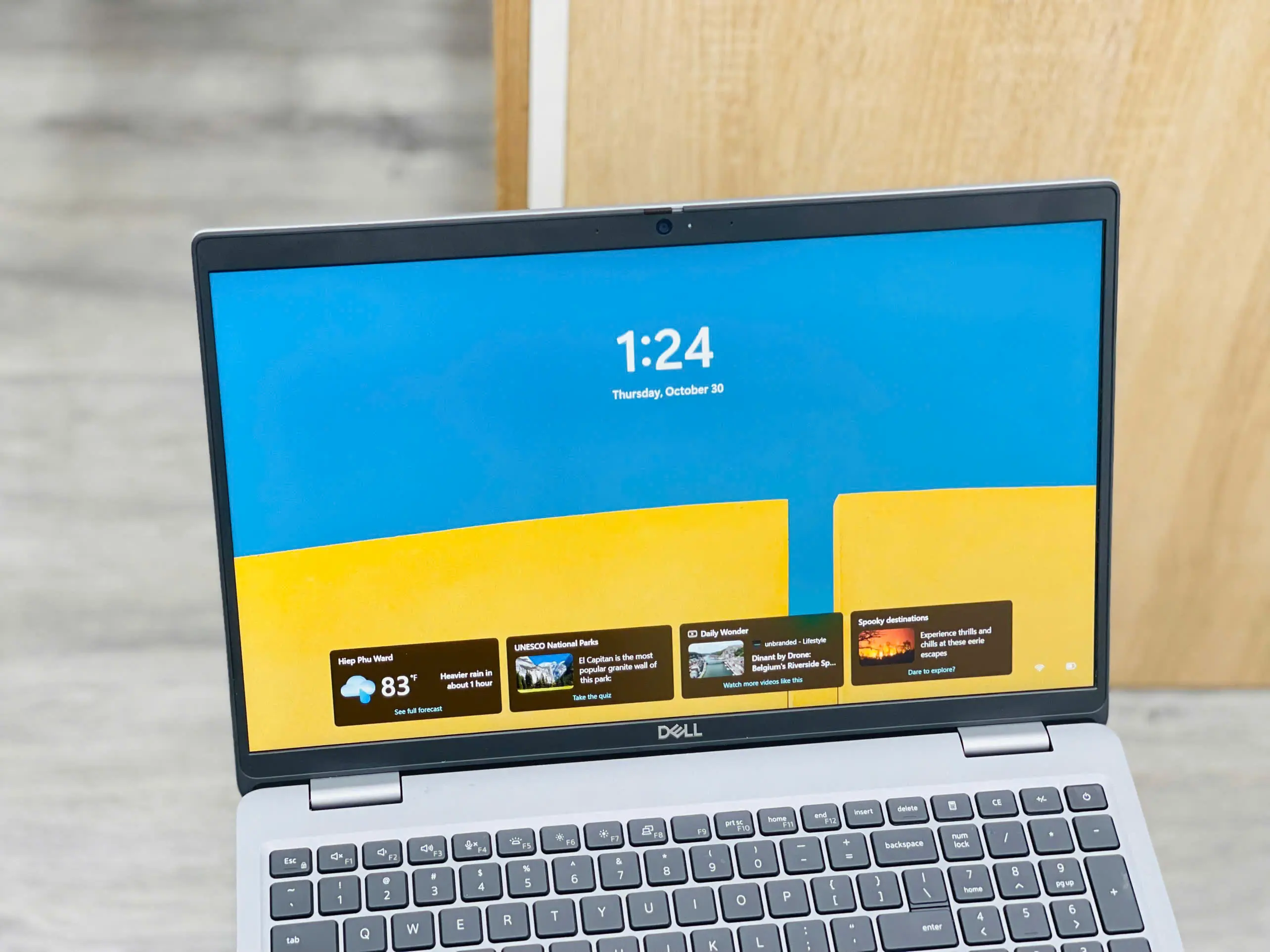 Dân thiết kế đồ họa nên dùng Dell hay HP