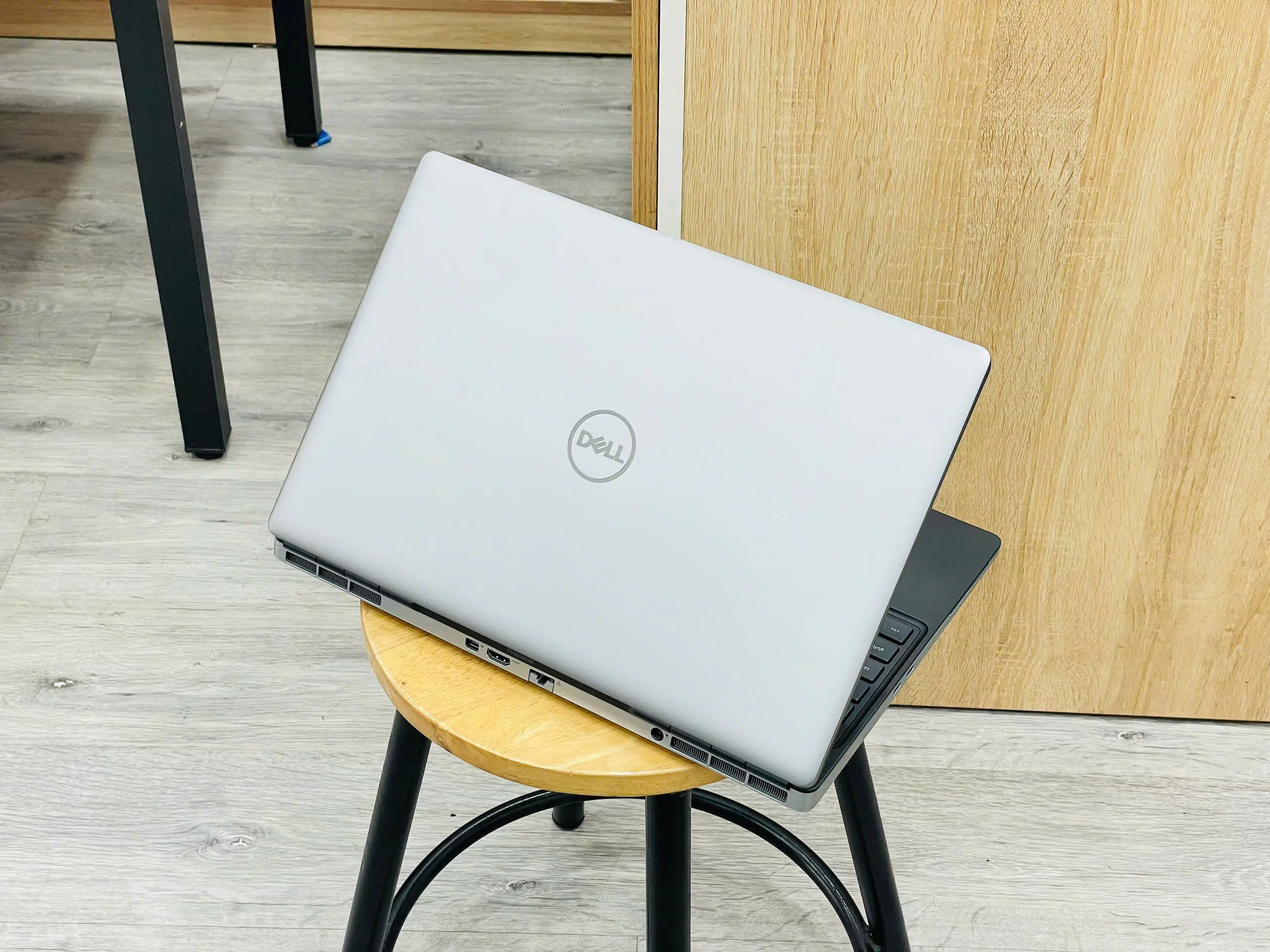 DELL PRECISION 7550 - MÀN GƯƠNG TOUCH DELL PRECISION 7550 - MÀN GƯƠNG TOUCH