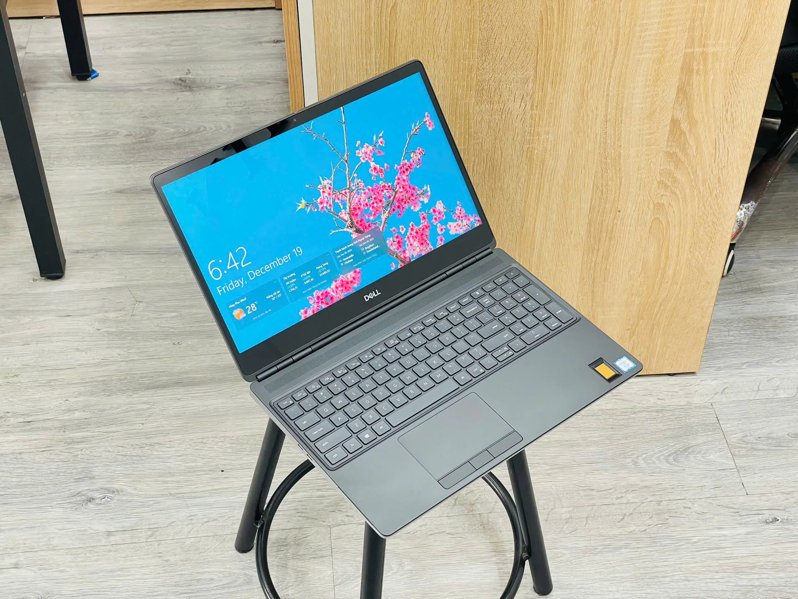 DELL PRECISION 7550 - MÀN GƯƠNG TOUCH
