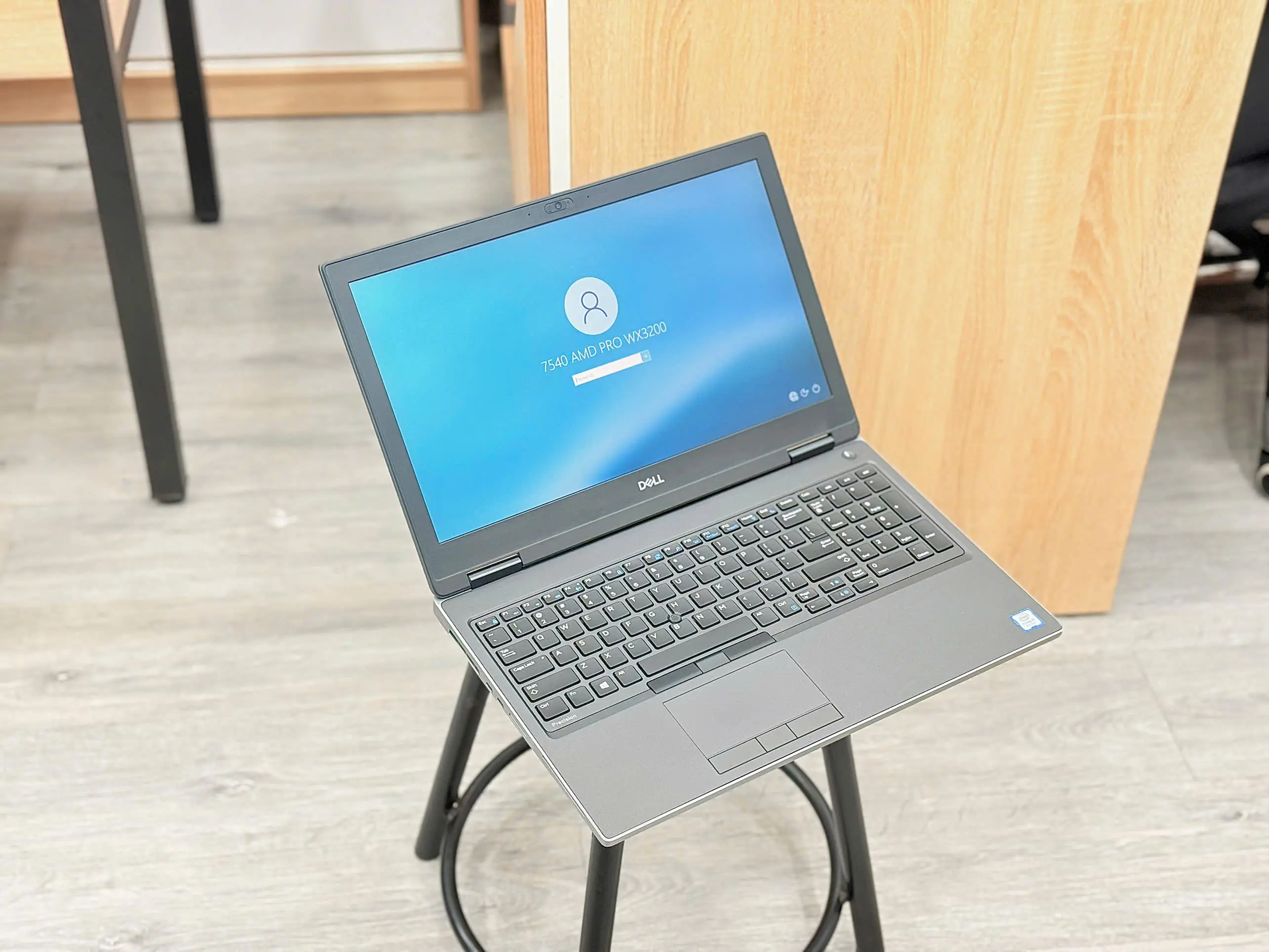 DELL PRECISION 7540 - VGA AMD Radeon Pro WX 3200 4G