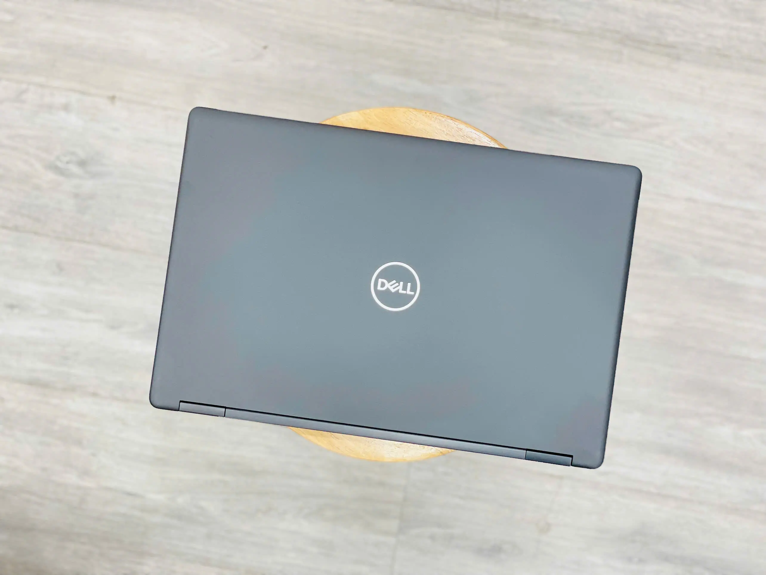 z7700752704351_9284666aea254cc62c7af97f3cf78fa9-1