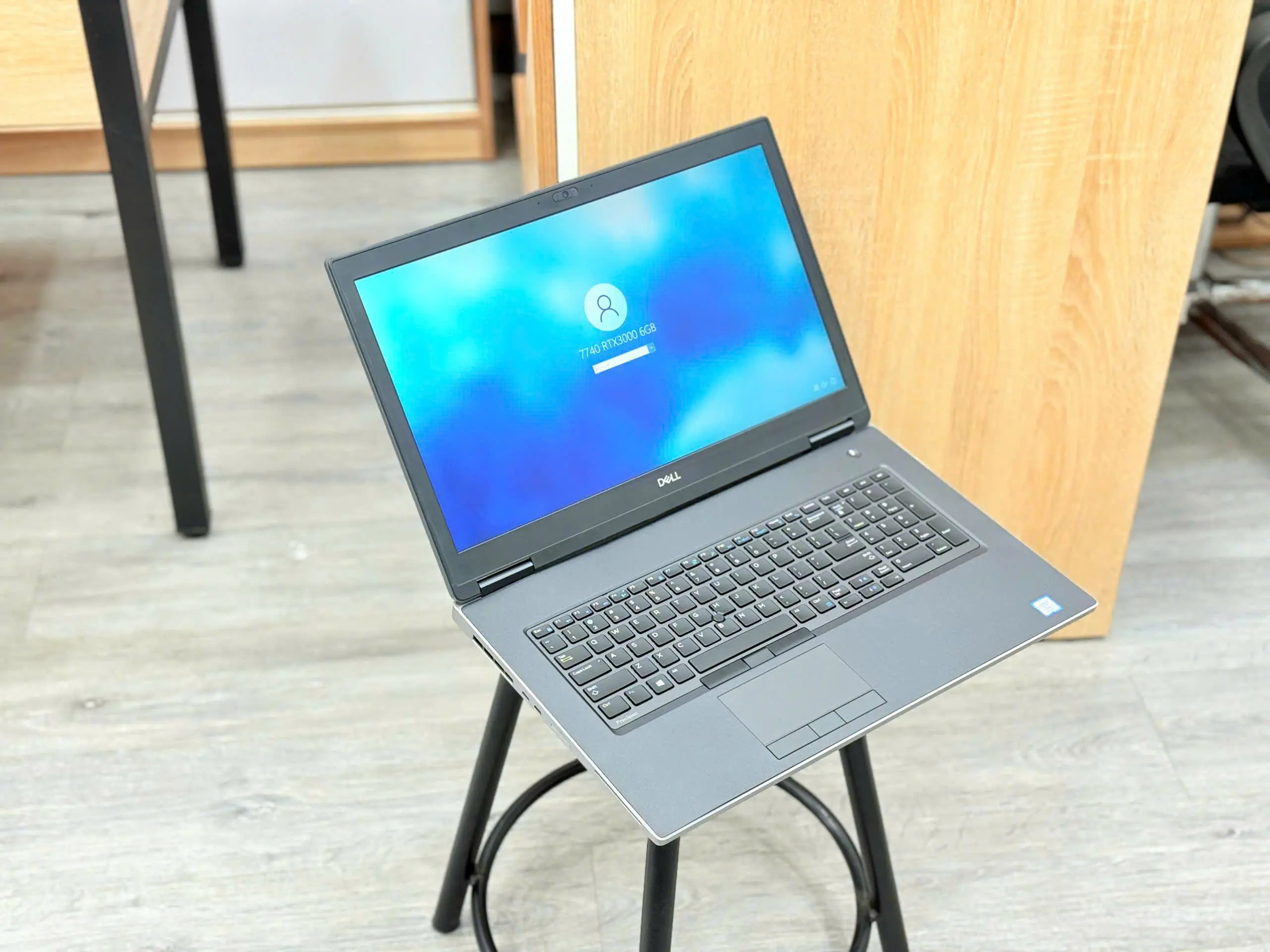DELL PRECISION 7740