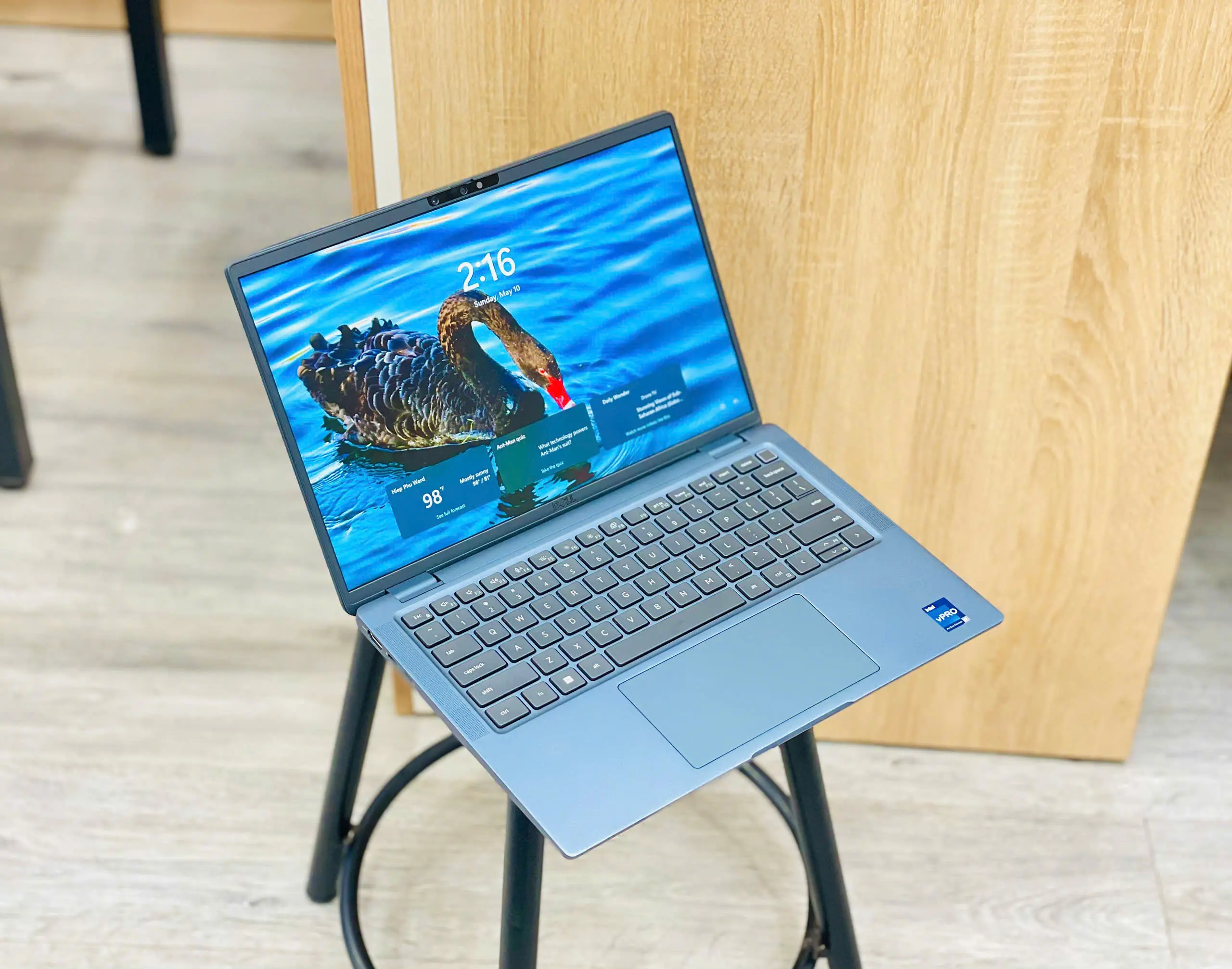DELL LATITUDE 7440  Ultralight (Xanh River) - Ram 32GB /2.5K Touch