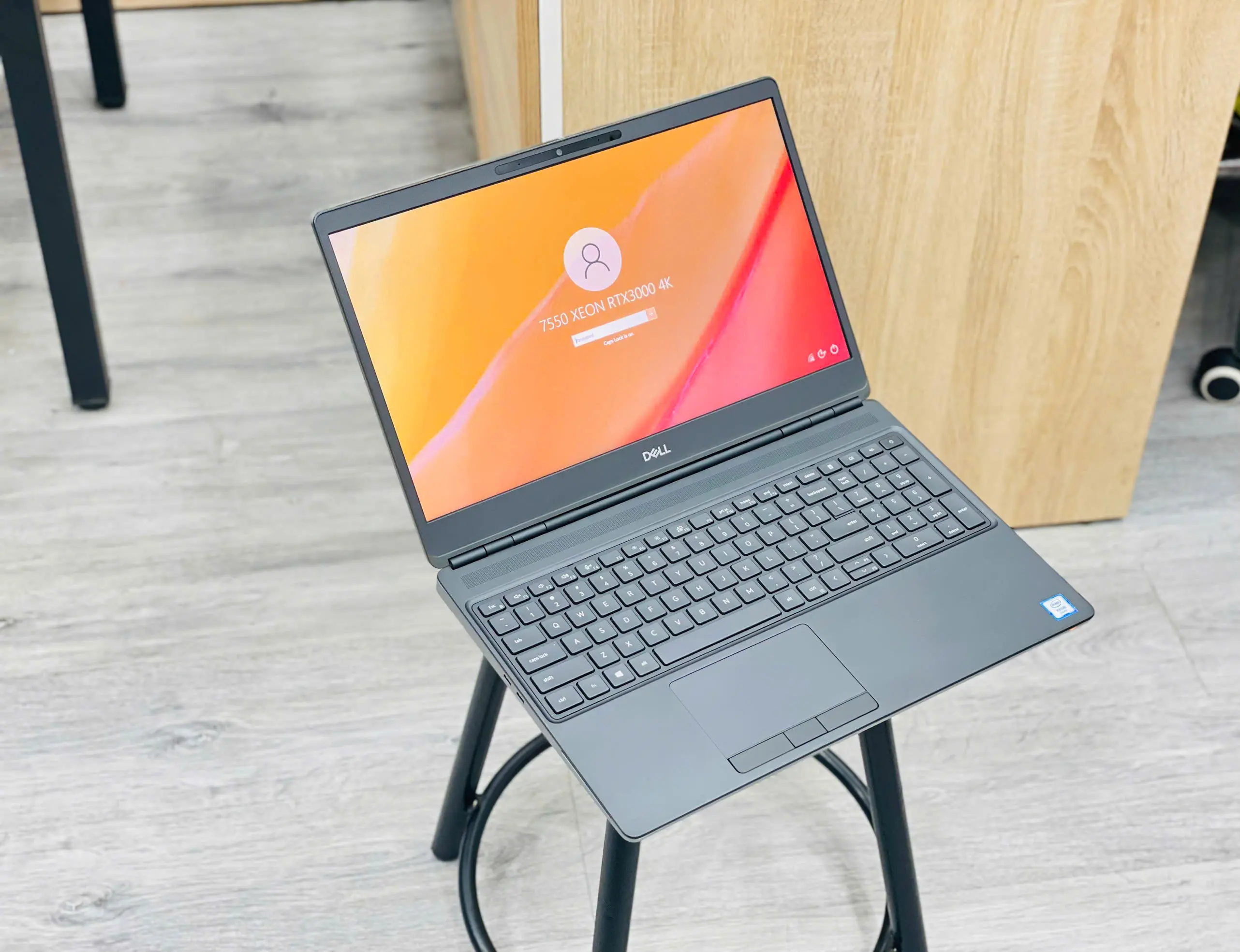 DELL PRECISION 7550 - Quadro RTX 3000 6G / Màn 4K