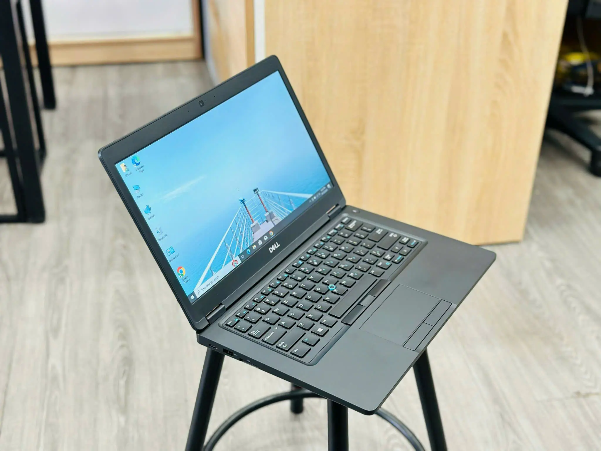 DELL LATITUDE 5491
