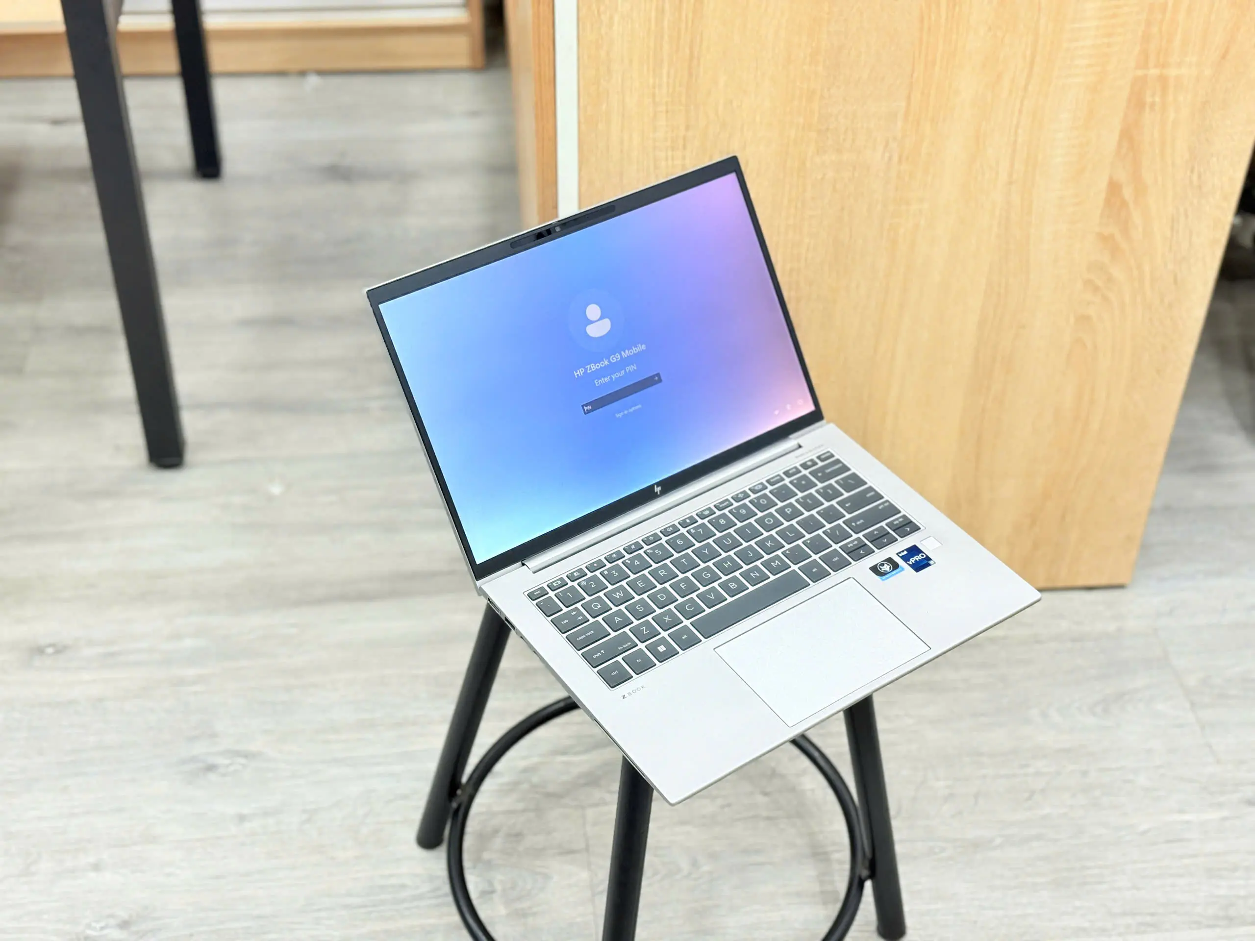 HP ZBook Firefly 14 inch G9 Mobile Workstation PC - 6N2G0UT