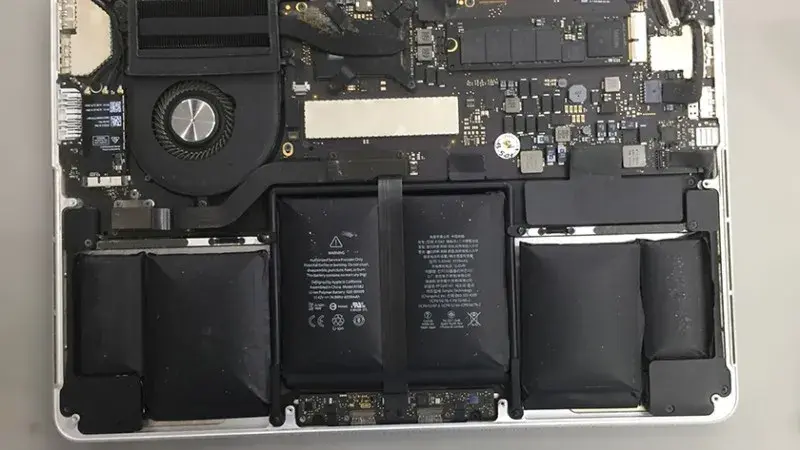 pin-laptop-bi-phong-nguyen-nhan-va-cach-xu-ly-01-8