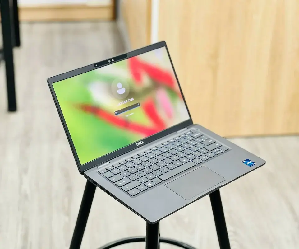 DELL LATITUDE 7330 (Carbon)