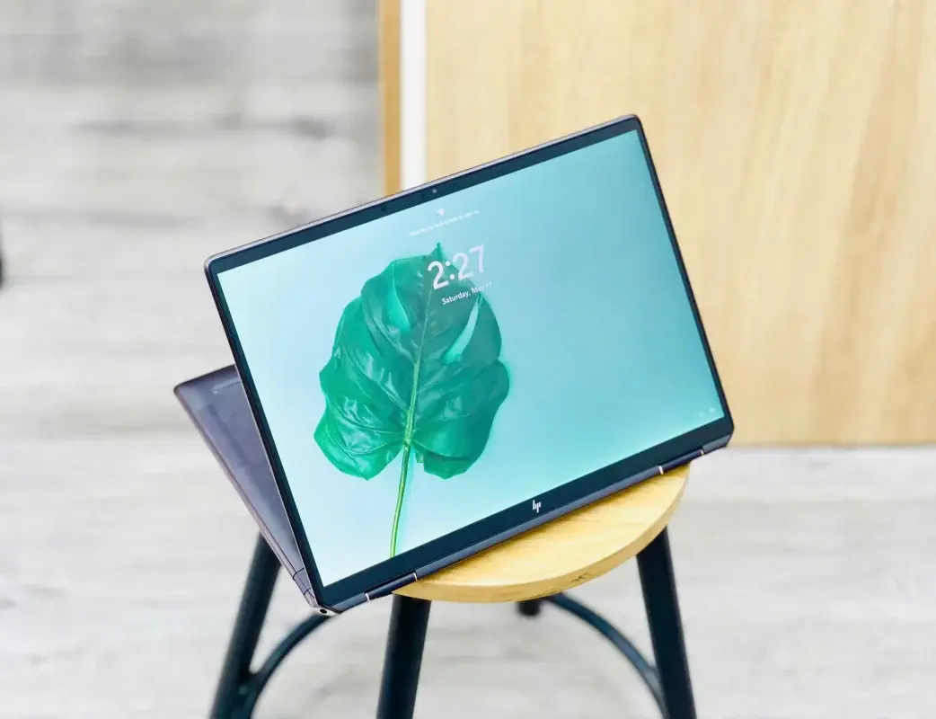 HP Spectre x360 2-in-1 Laptop 14-ef2xxx