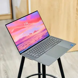 DELL PRECISION 5560 (CORE I9)