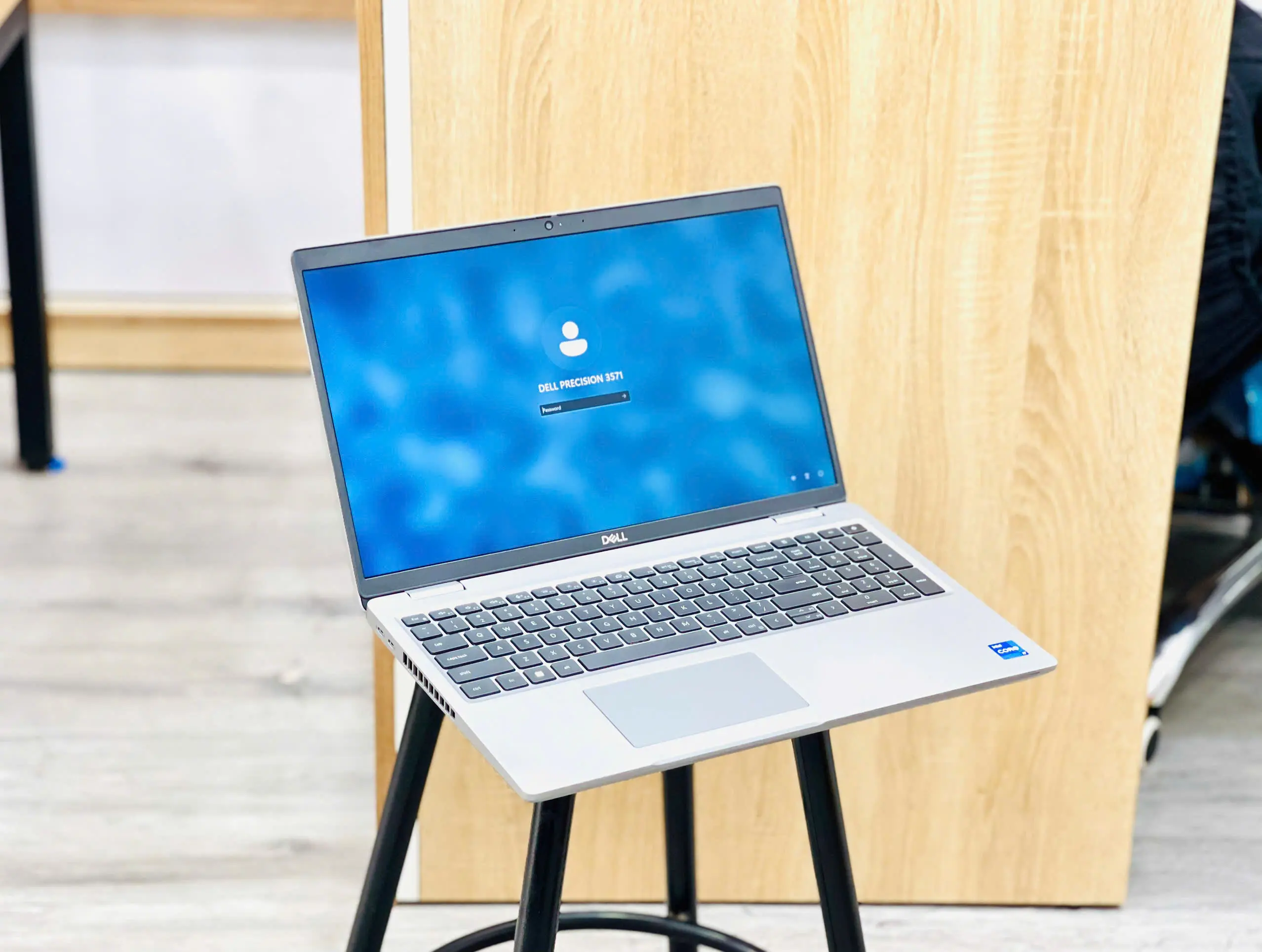 DELL PRECISION 3571
