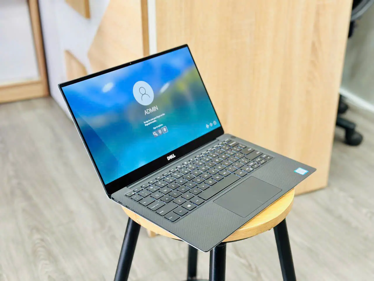 DELL XPS 9380