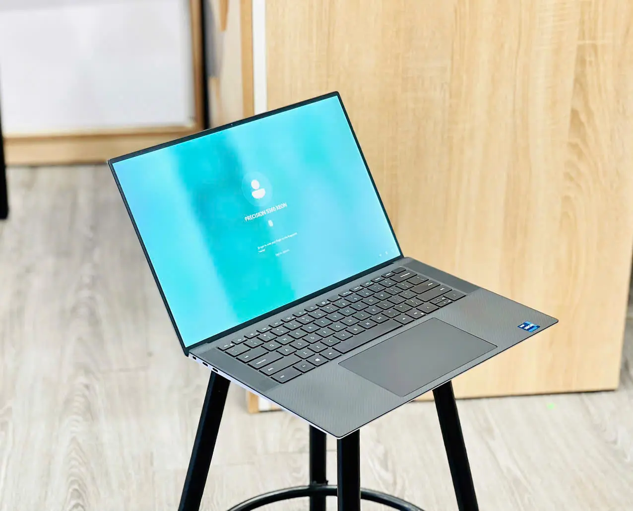 DELL PRECISION 5560 (XEON)